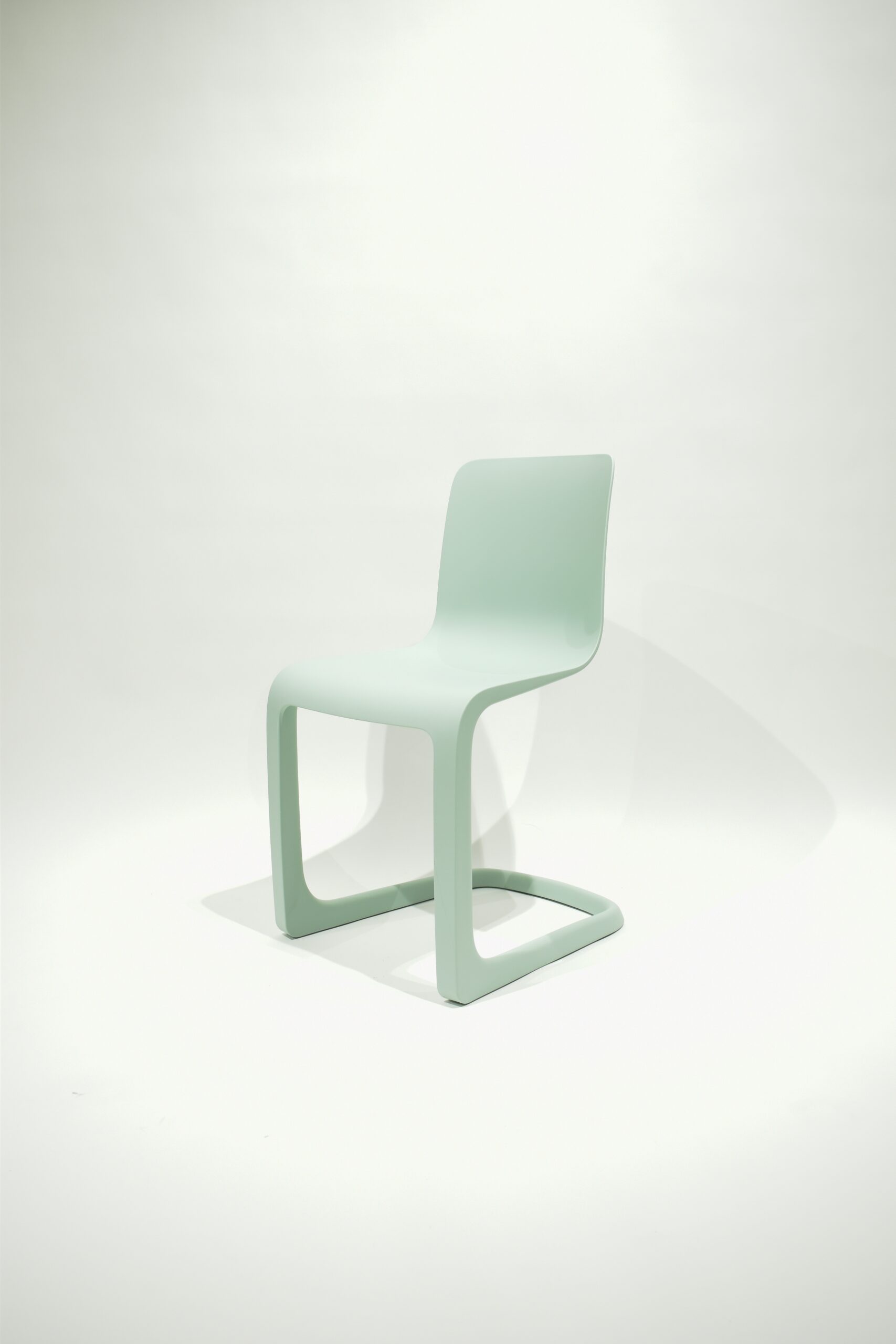 VITRA &#8211; set van 4 stoelen Evo C light mint