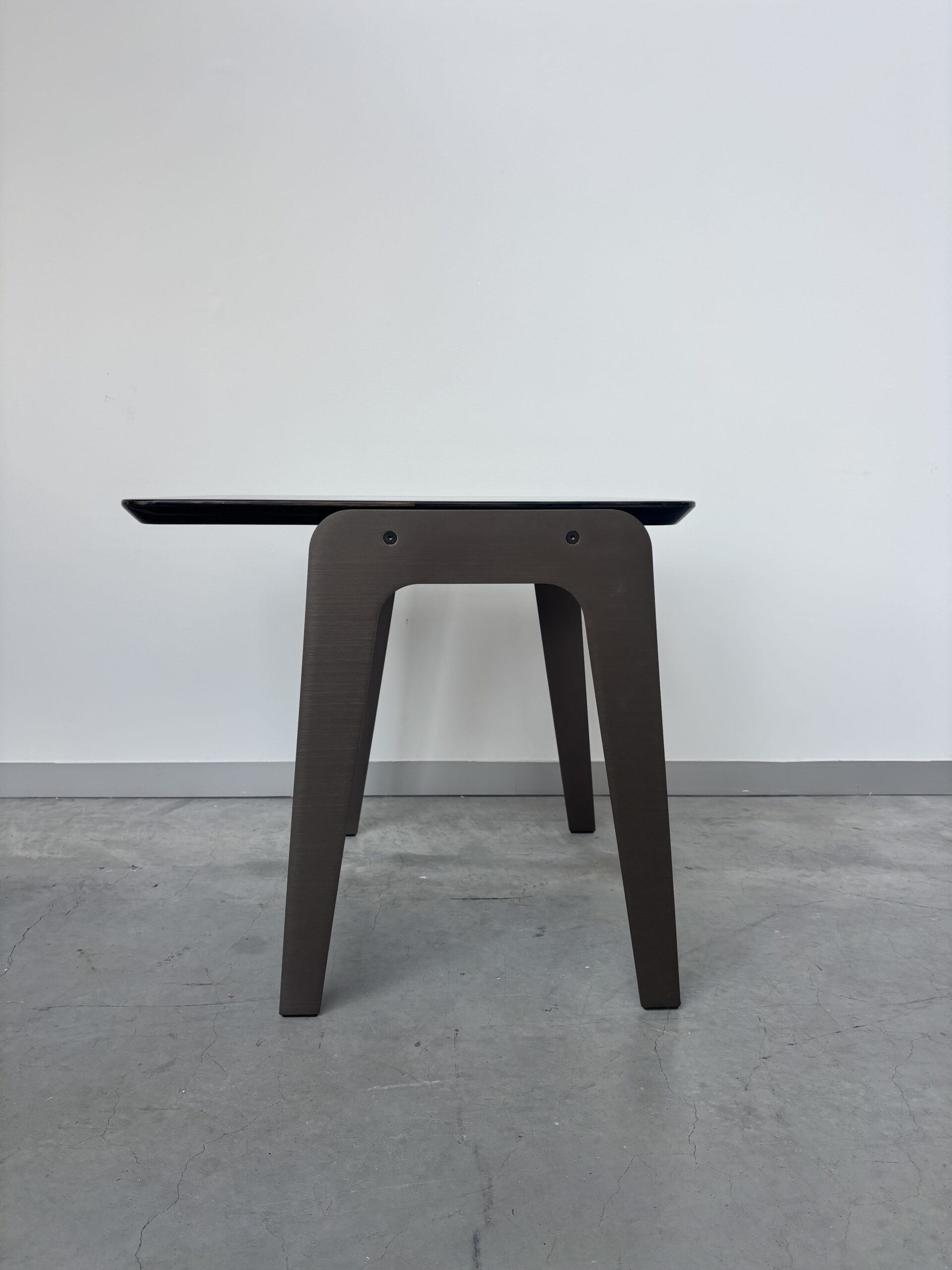 MINOTTI – Kirk Jut out (TZ C)