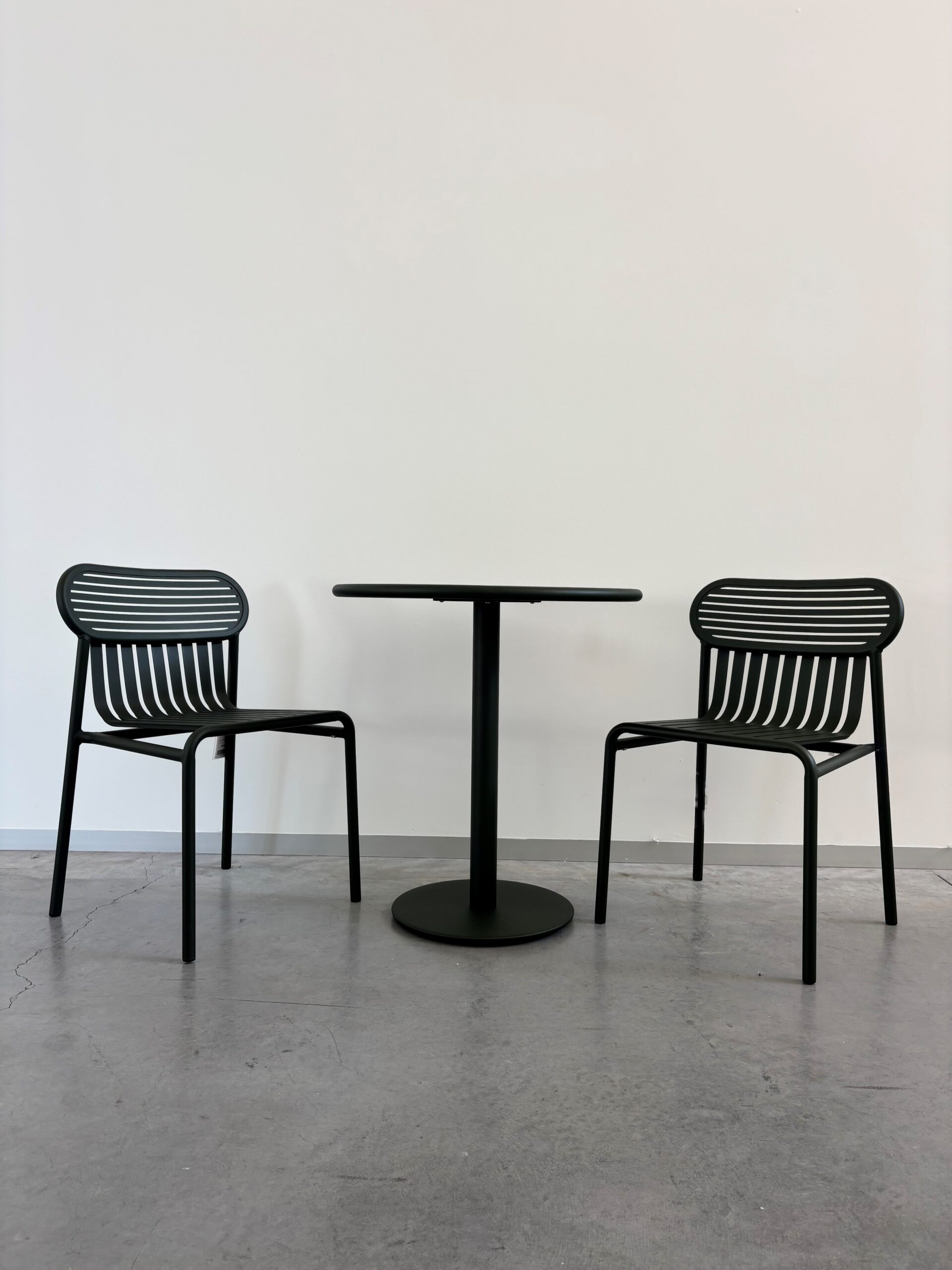 Petite Friture – tafel en stoelen Week-End (TZ C)